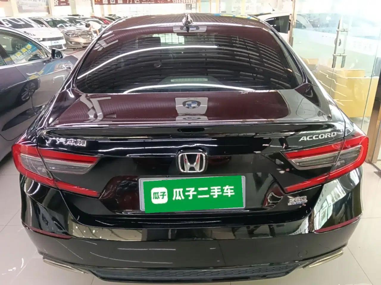 Honda Accord 2022 260TURBO Luxury Edition — миниатюра 5