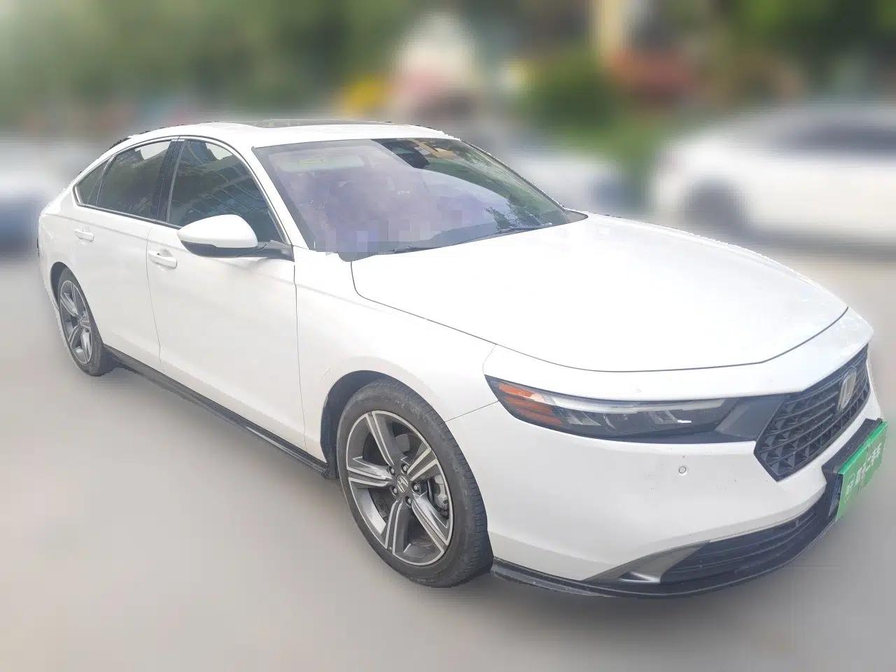Honda Accord 2023 260TURBO Excellence Edition — миниатюра 3