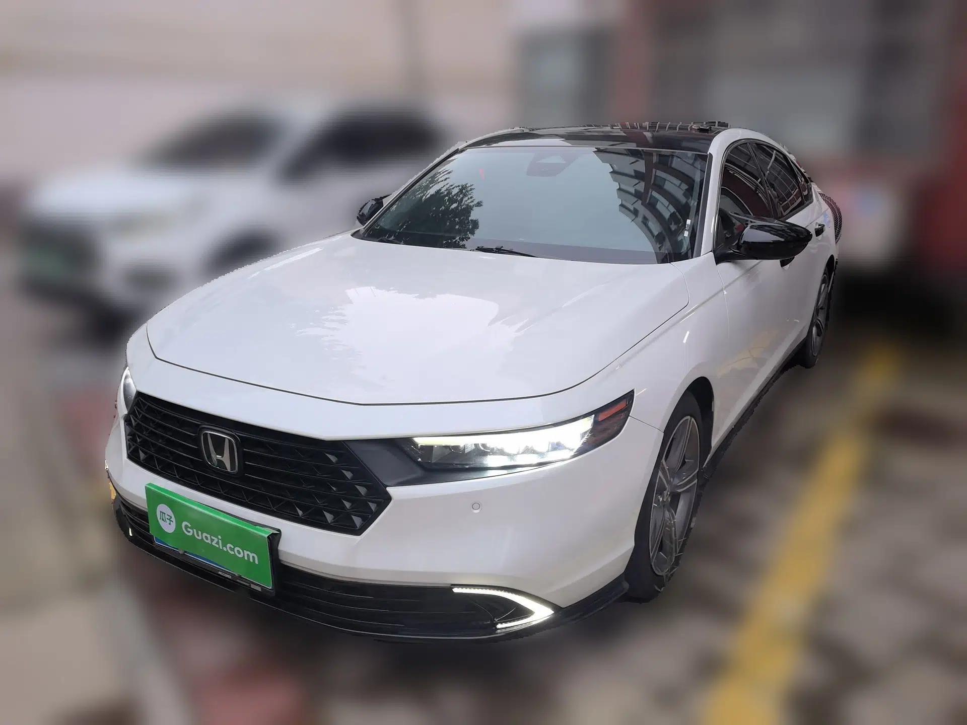 Honda Accord 2023 260TURBO Excellence Edition — миниатюра 1