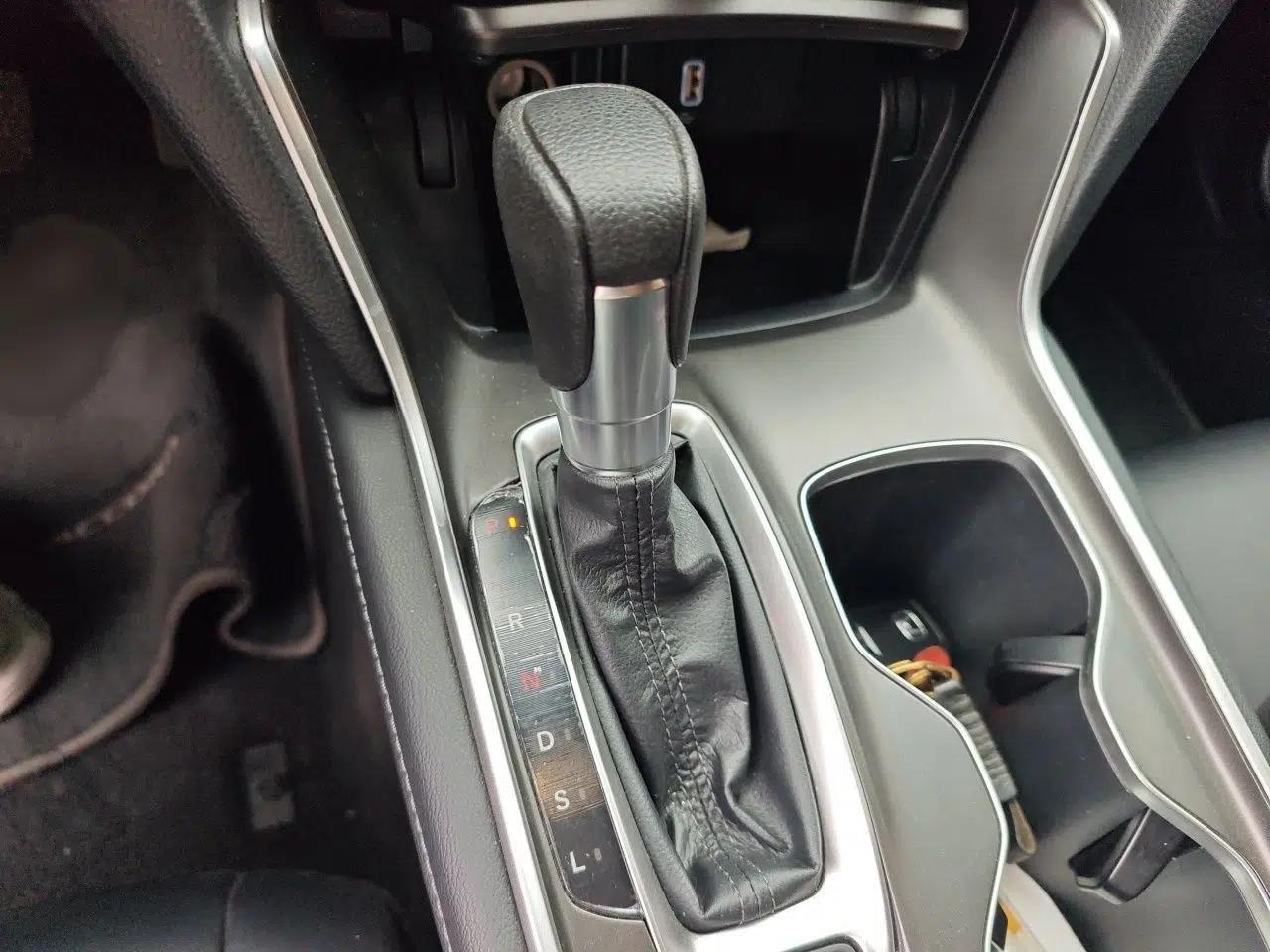 Honda Accord 2018 260TURBO Elite Edition China VI — миниатюра 15