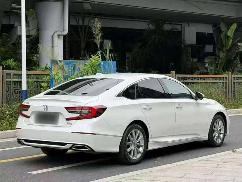 Honda Accord 2018 260TURBO Elite Edition China VI — миниатюра 4