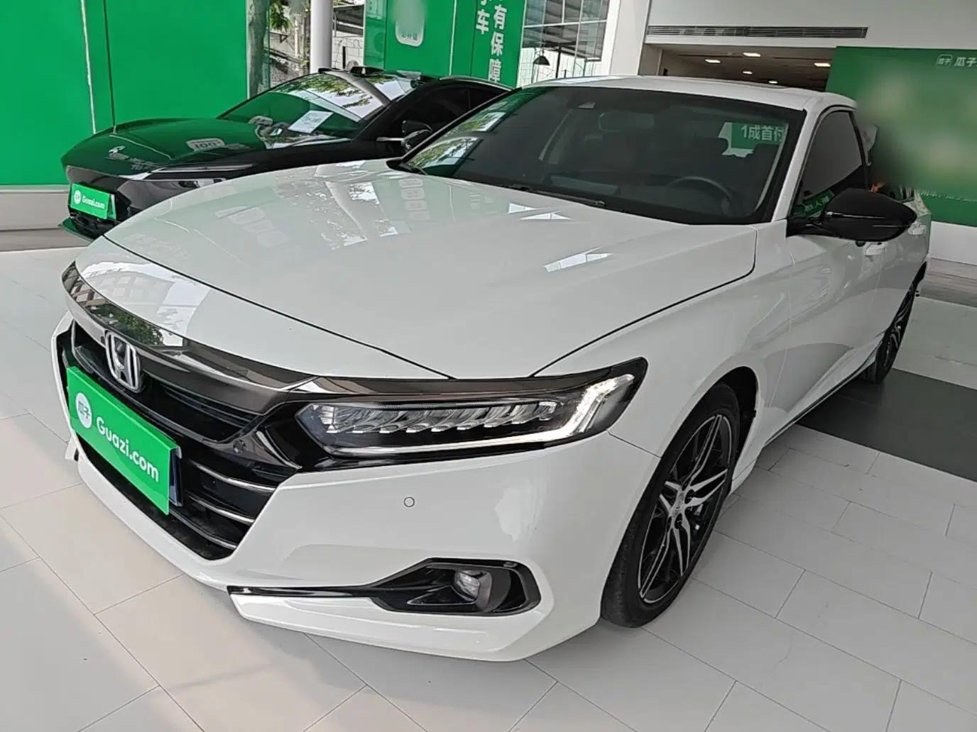 Honda Accord 2022 260TURBO Phantom Night · Prestige Edition — миниатюра 1