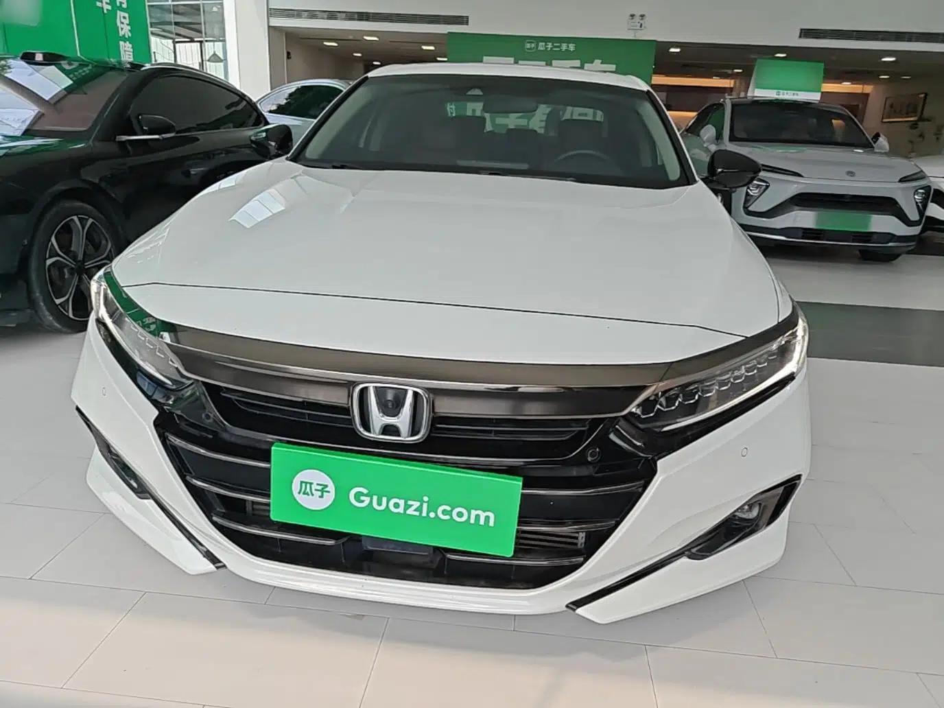 Honda Accord 2022 260TURBO Phantom Night · Prestige Edition — миниатюра 2
