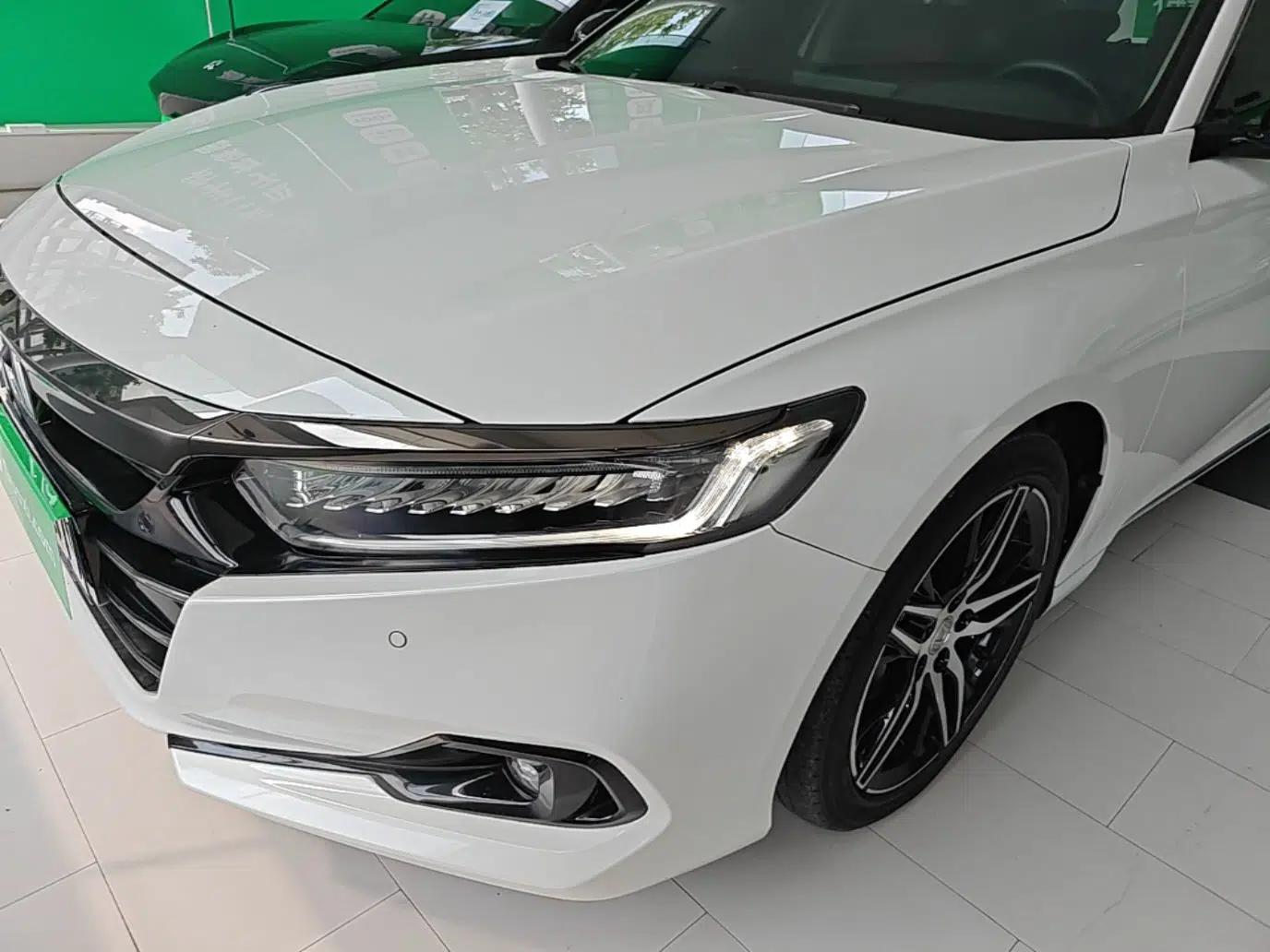 Honda Accord 2022 260TURBO Phantom Night · Prestige Edition — миниатюра 8