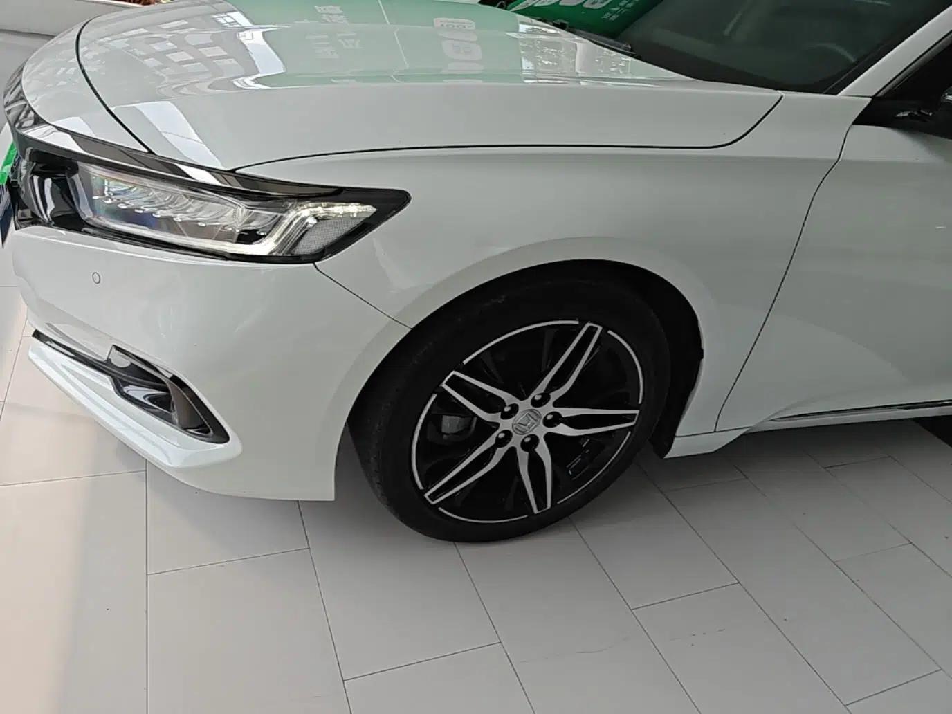 Honda Accord 2022 260TURBO Phantom Night · Prestige Edition — миниатюра 10