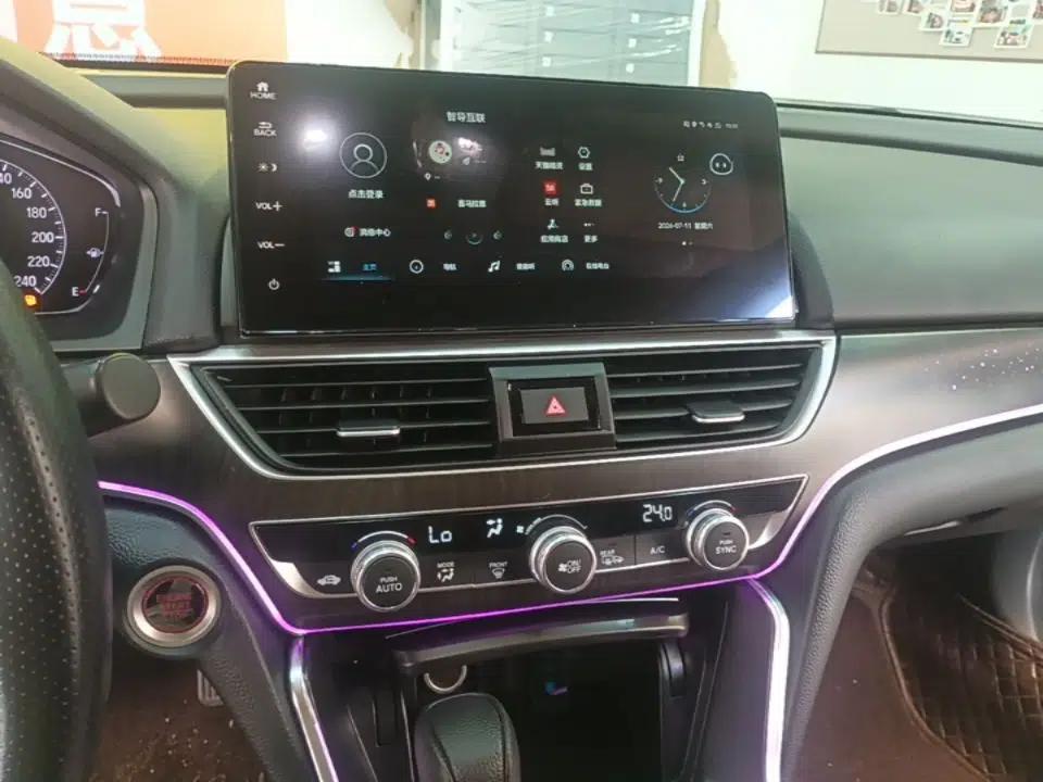 Honda Accord 2022 260TURBO Luxury Edition — миниатюра 15