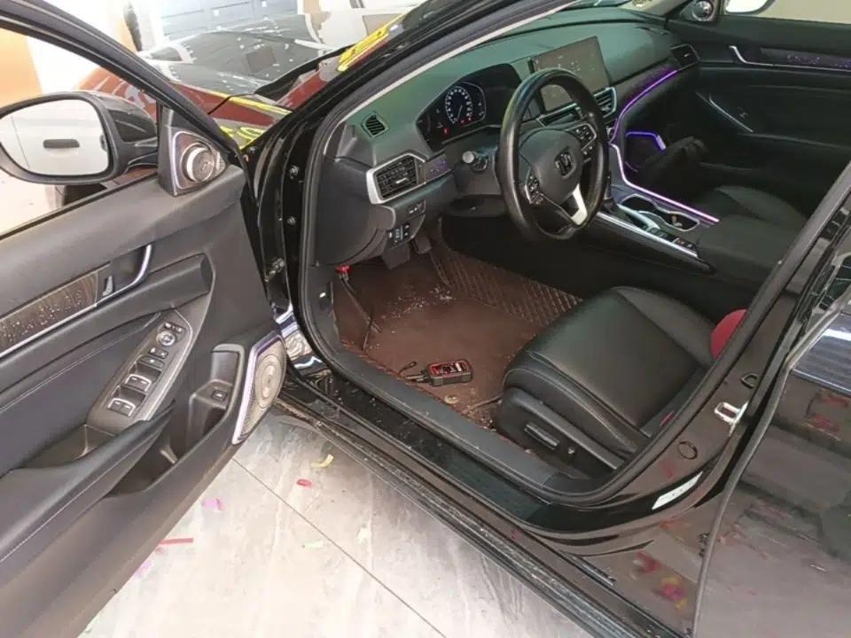 Honda Accord 2022 260TURBO Luxury Edition — миниатюра 18