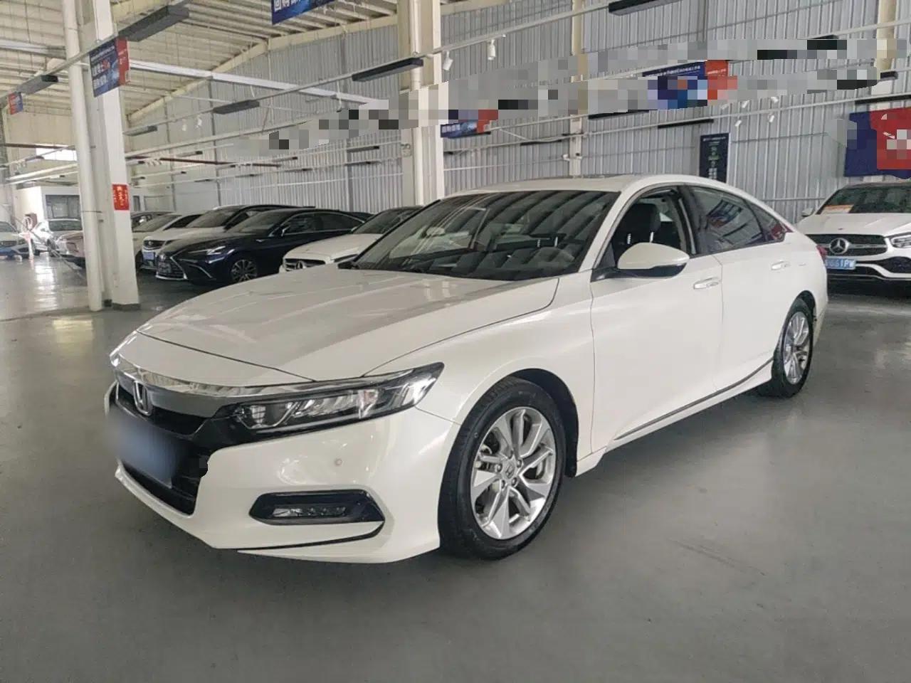 Honda Accord 2018 260TURBO Elite Edition China VI — миниатюра 1