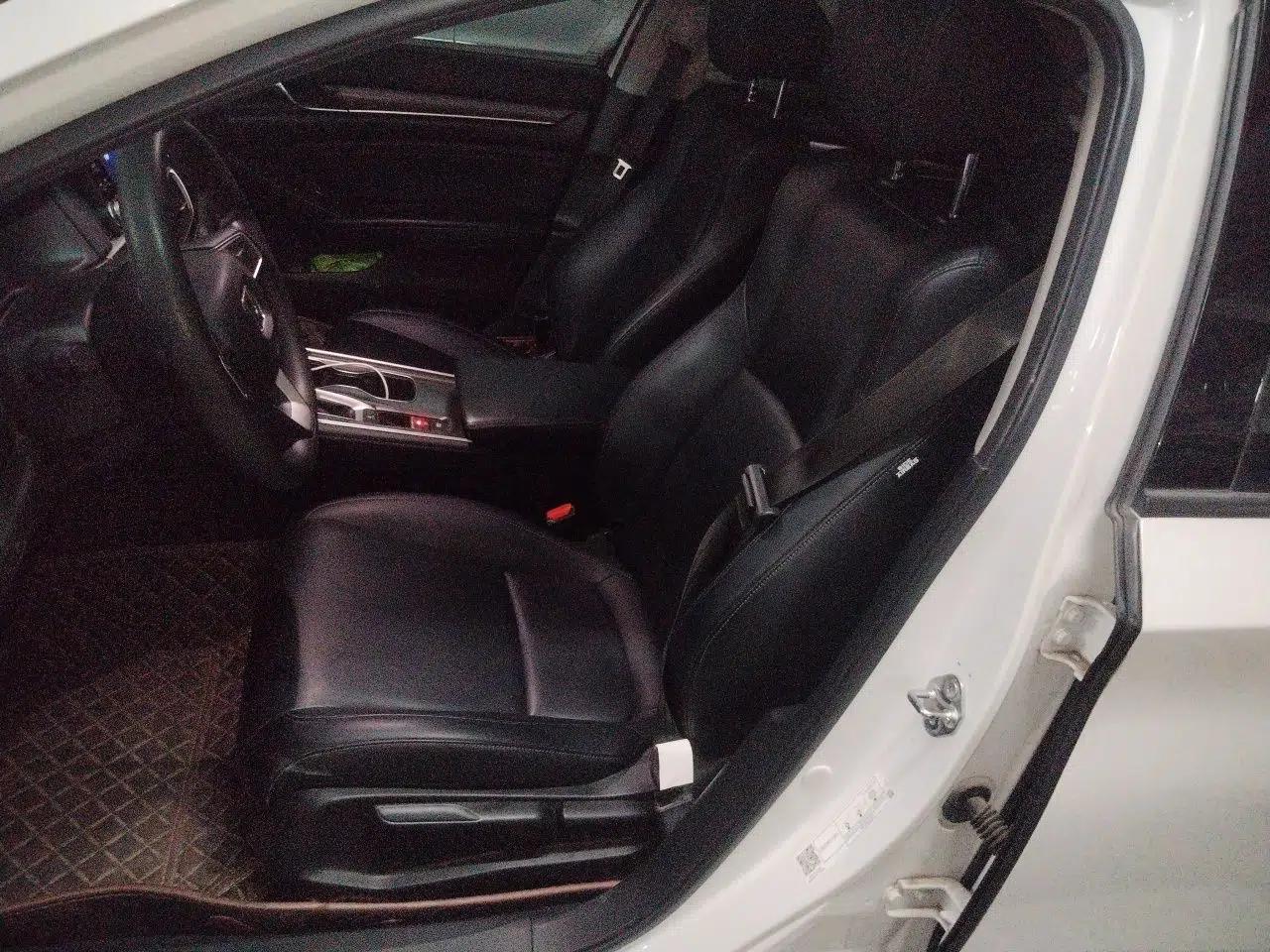 Honda Accord 2018 230TURBO Comfort Version National V — миниатюра 15