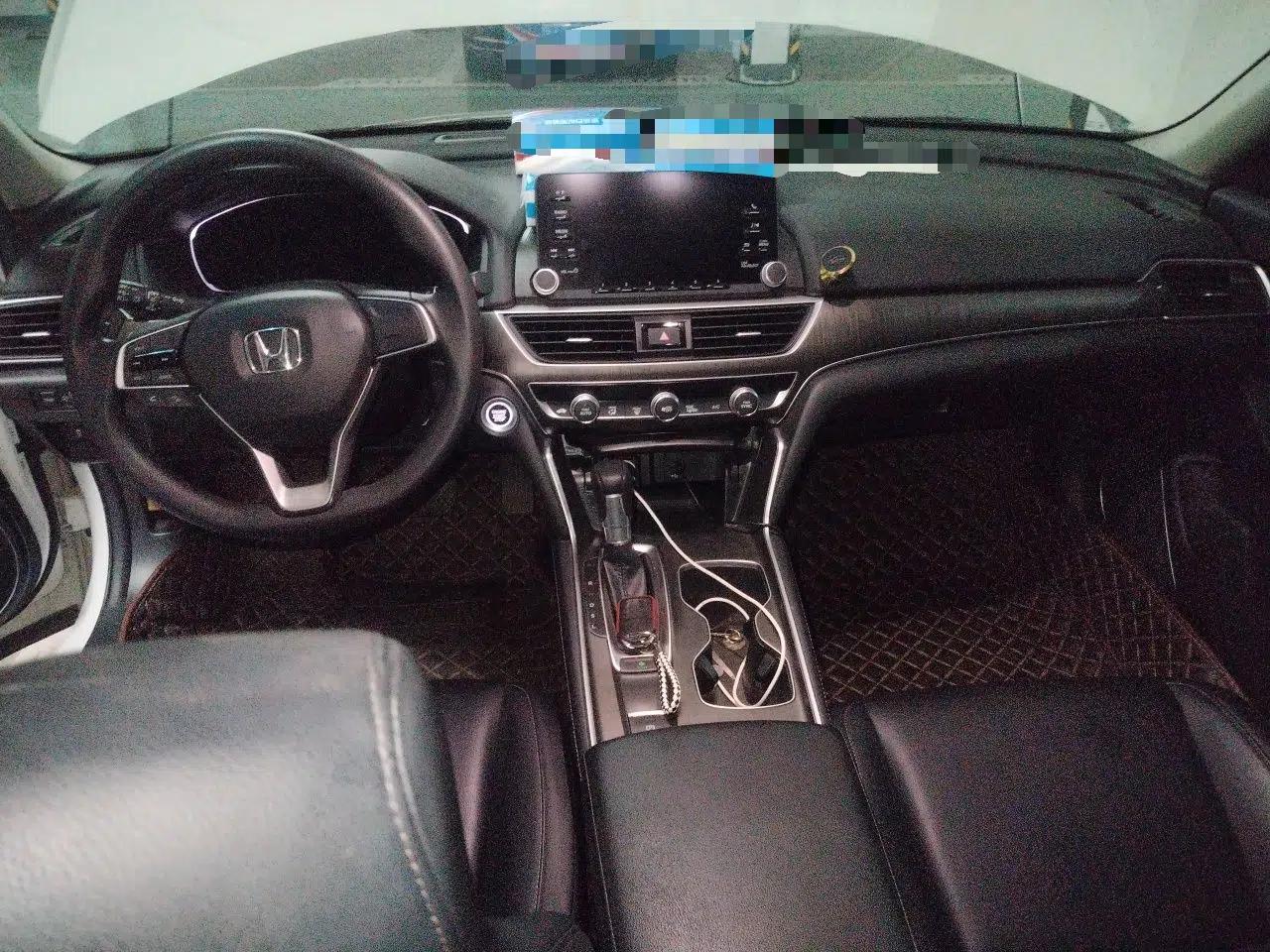 Honda Accord 2018 230TURBO Comfort Version National V — миниатюра 9