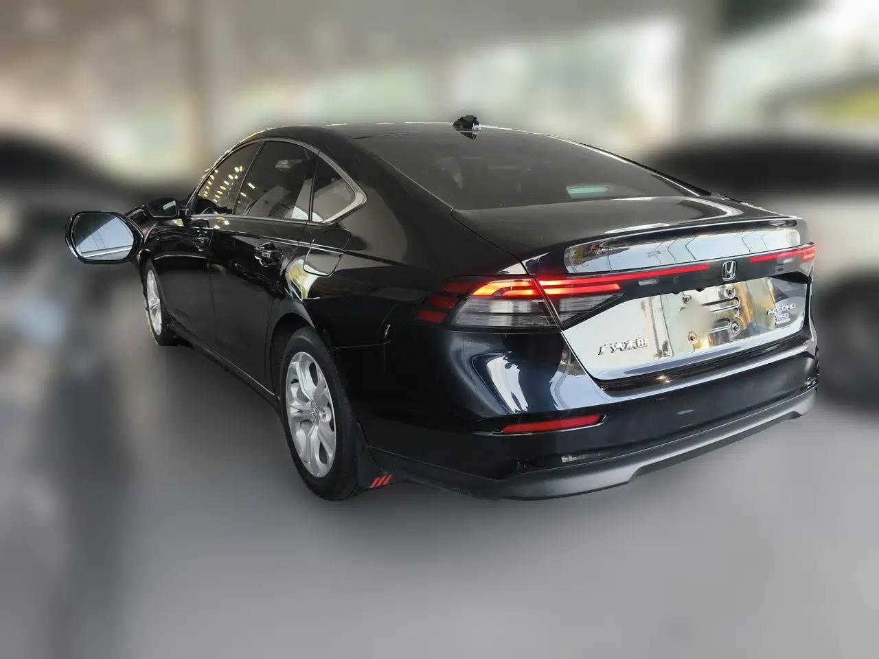 Honda Accord 2023 260TURBO Smart Enjoyment Version — миниатюра 4