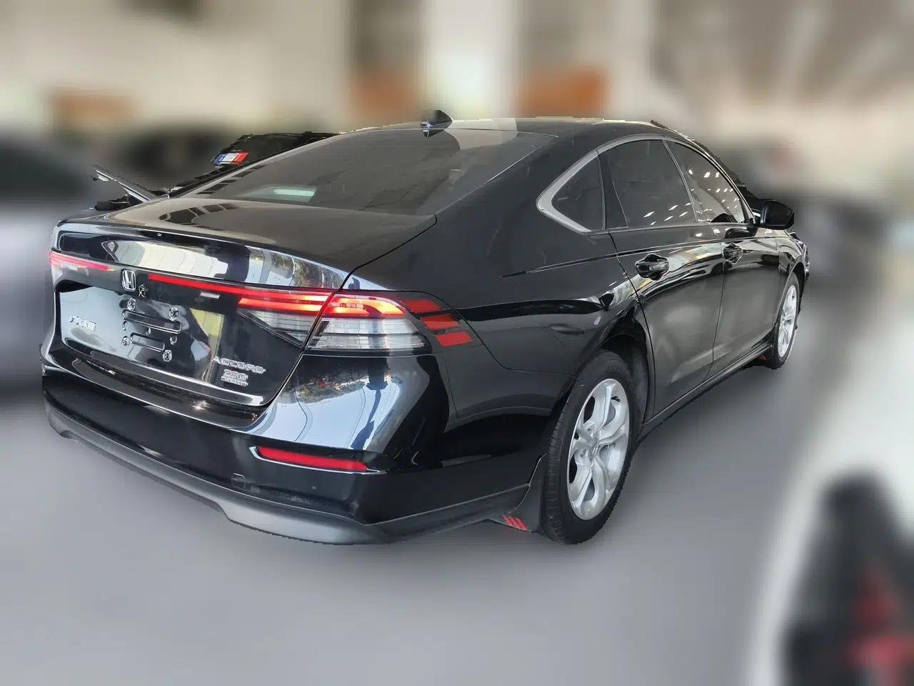 Honda Accord 2023 260TURBO Smart Enjoyment Version — миниатюра 6