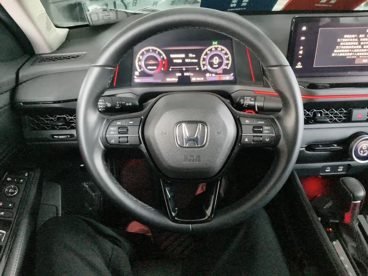 Honda Accord 2023 260TURBO Smart Enjoyment Version — миниатюра 10
