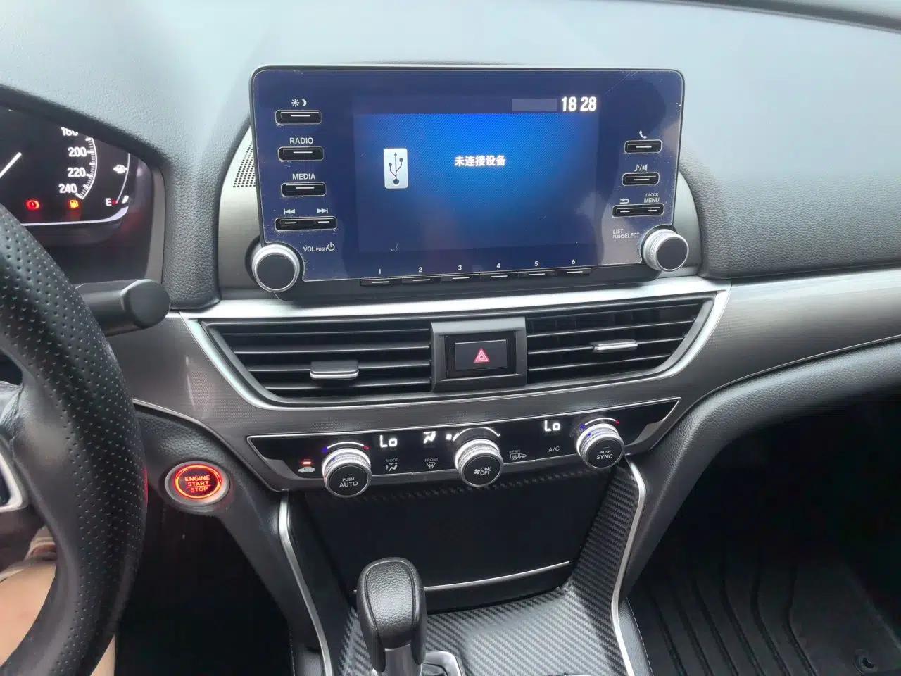 Honda Accord 2018 260TURBO Elite Edition China VI — миниатюра 13