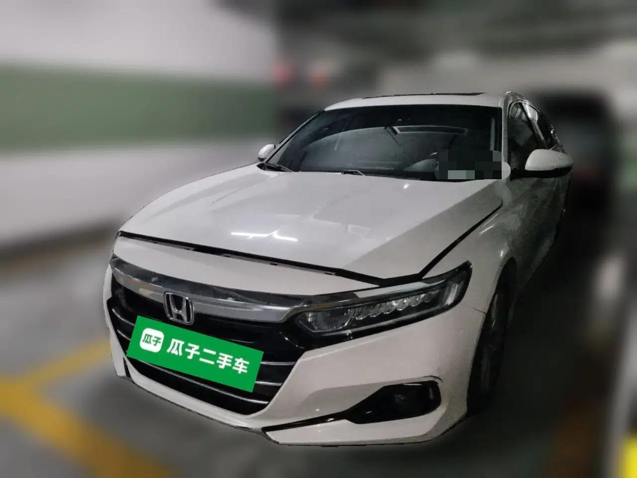 Honda Accord 2022 260TURBO Luxury Edition — миниатюра 1