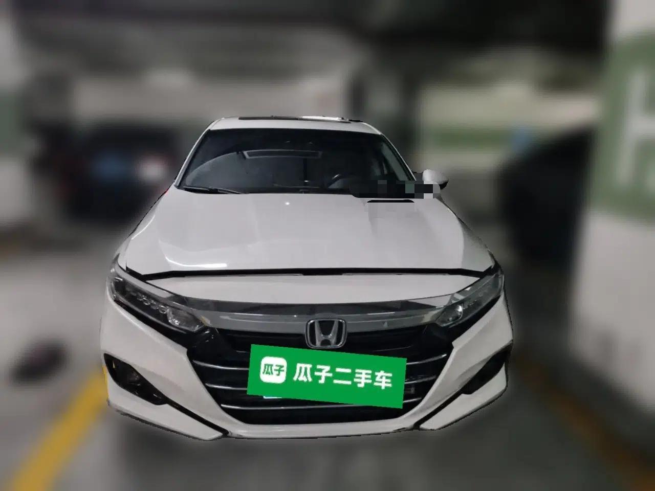 Honda Accord 2022 260TURBO Luxury Edition — миниатюра 2