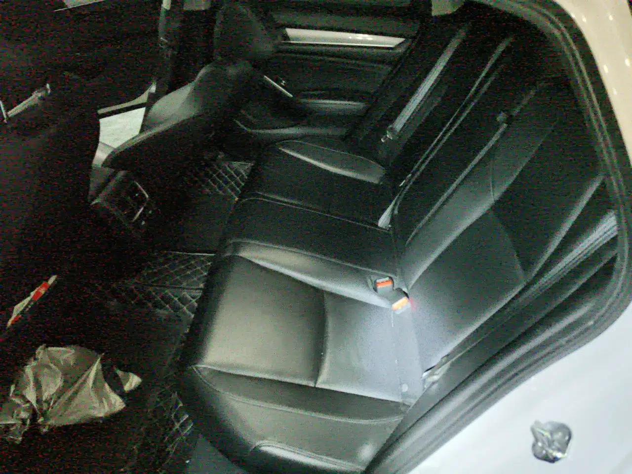 Honda Accord 2022 260TURBO Luxury Edition — миниатюра 17