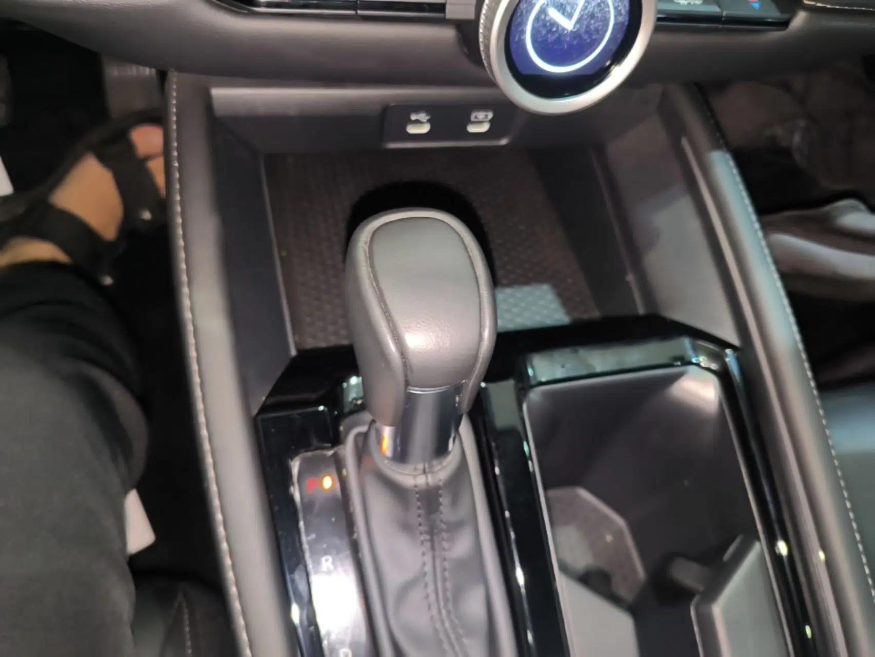 Honda Accord 2025 260TURBO Luxury Edition — миниатюра 16