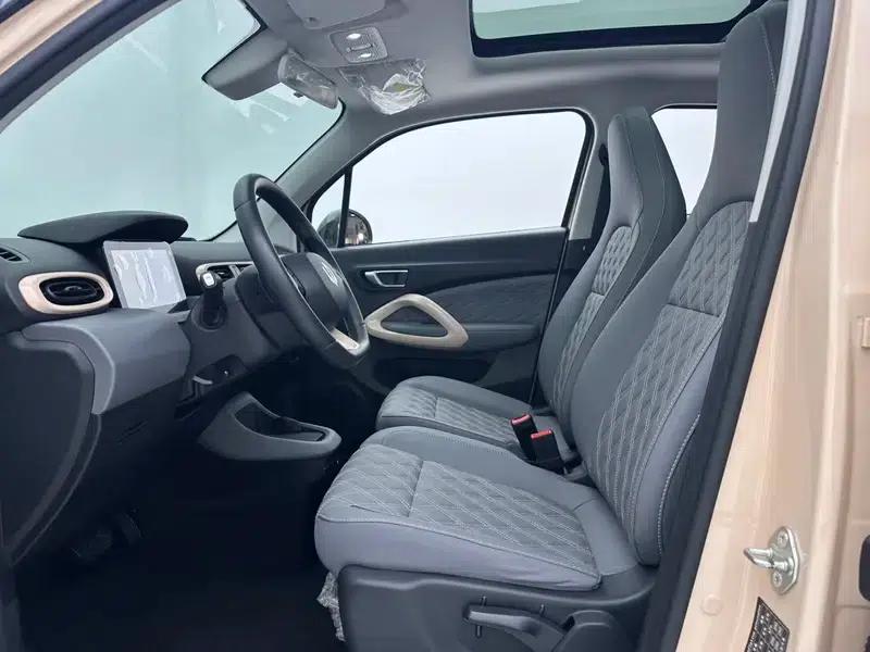 Leapmotor T03 2021 400 Luxury Edition — миниатюра 11