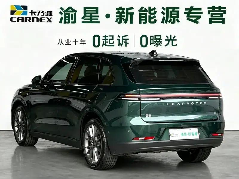 Leapmotor C10 2024 Range Extended Electric 210 Smart Edition — миниатюра 4