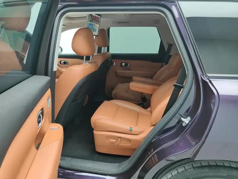 Leapmotor C16 2024 Range Extended Electric Vehicle 200 LiDAR Edition — миниатюра 18