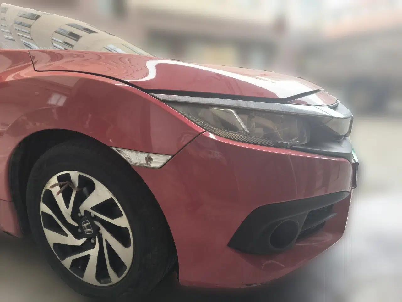 Honda Civic 2016 220TURBO CVT Luxury Edition — миниатюра 3