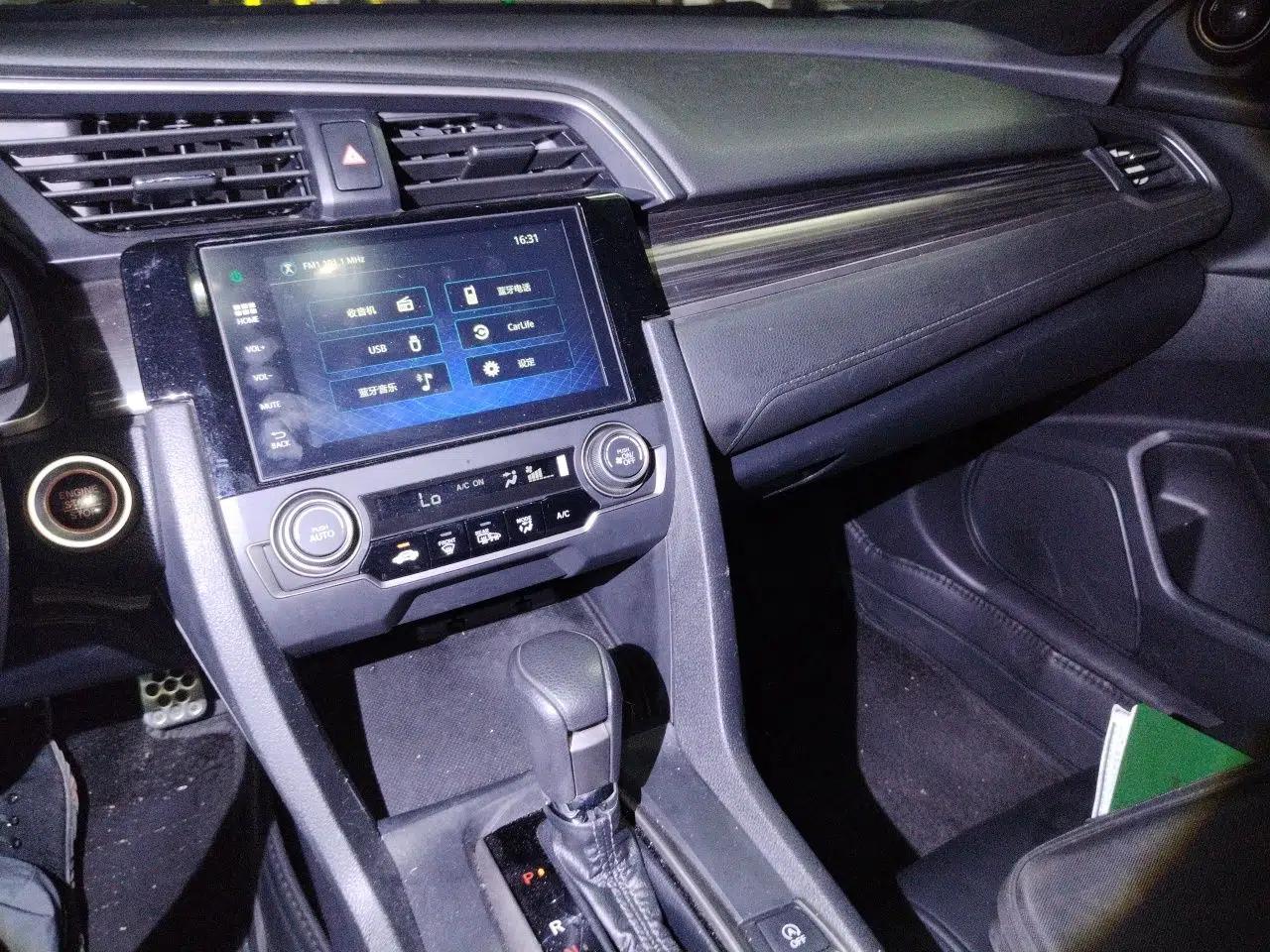 Honda Civic 2021 HATCHBACK 220TURBO CVT Trendy Cool Edition — миниатюра 13