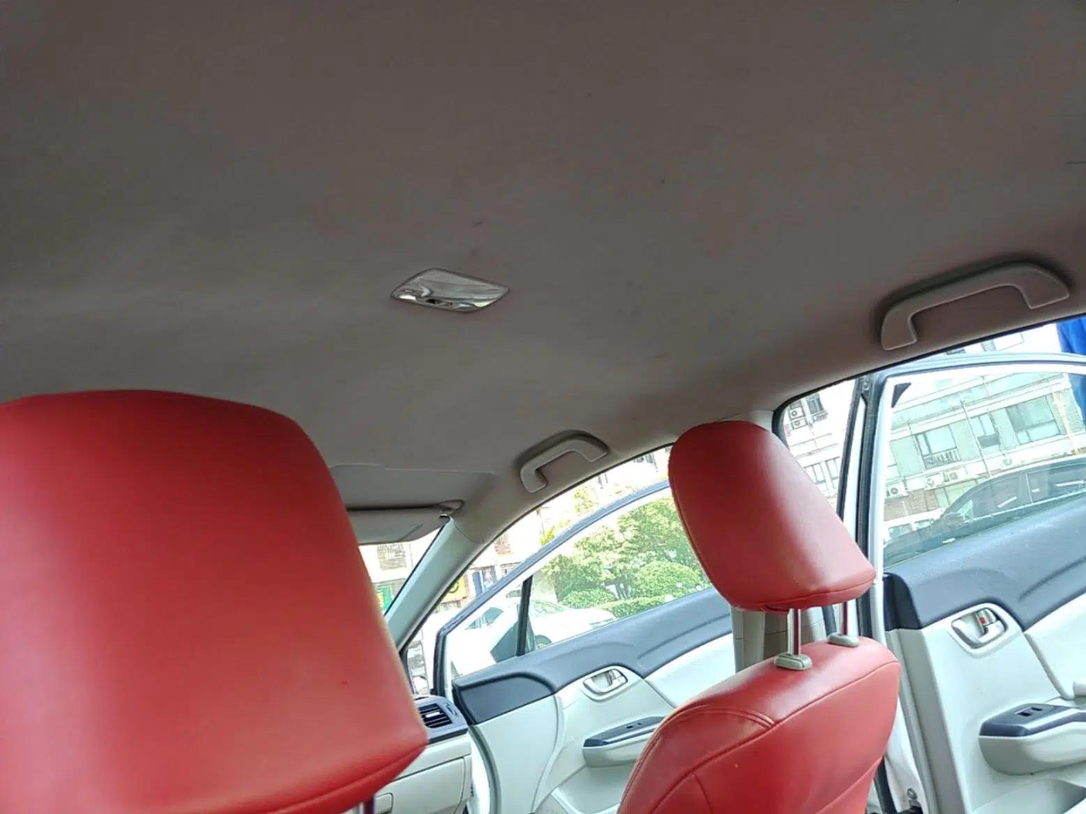 Honda Civic 2014 1.8L Automatic Classic Edition — миниатюра 29
