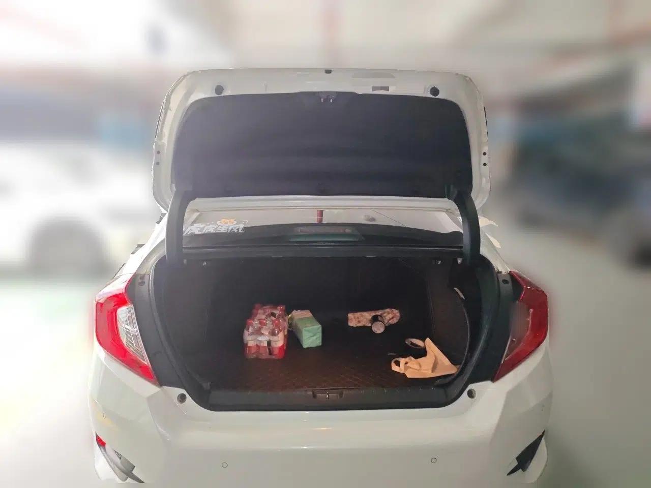 Honda Civic 2016 220TURBO CVT Luxury Edition — миниатюра 14