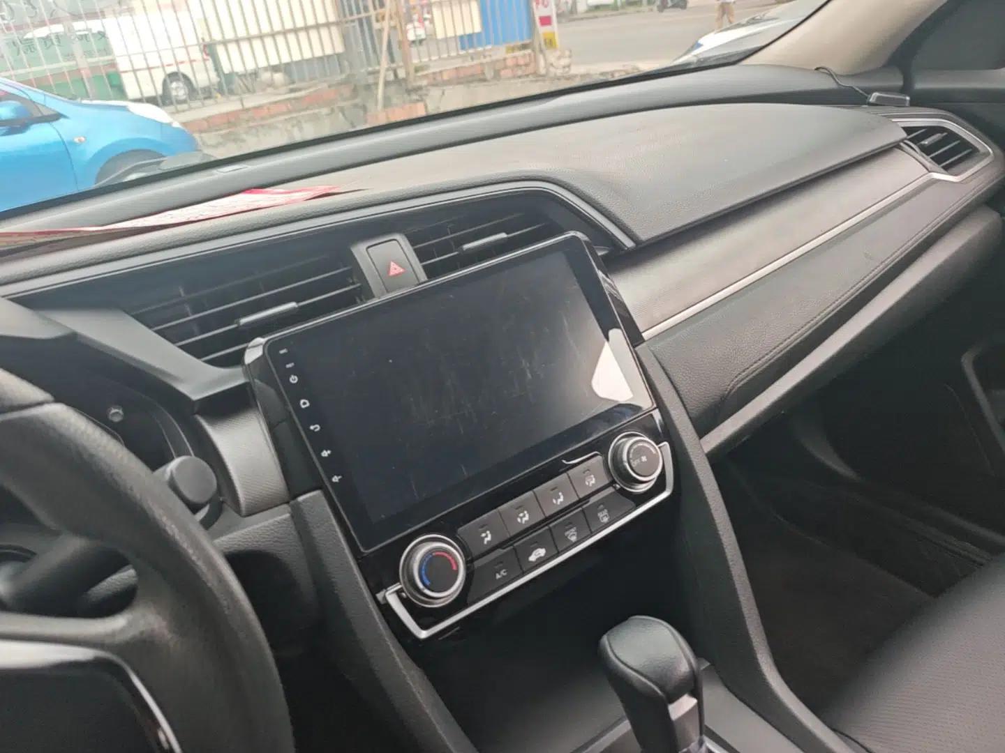 Honda Civic 2016 180TURBO CVT Comfort Version — миниатюра 15