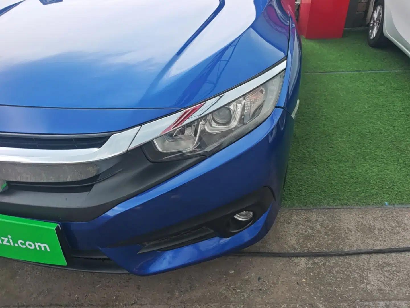Honda Civic 2016 180TURBO CVT Comfort Version — миниатюра 8