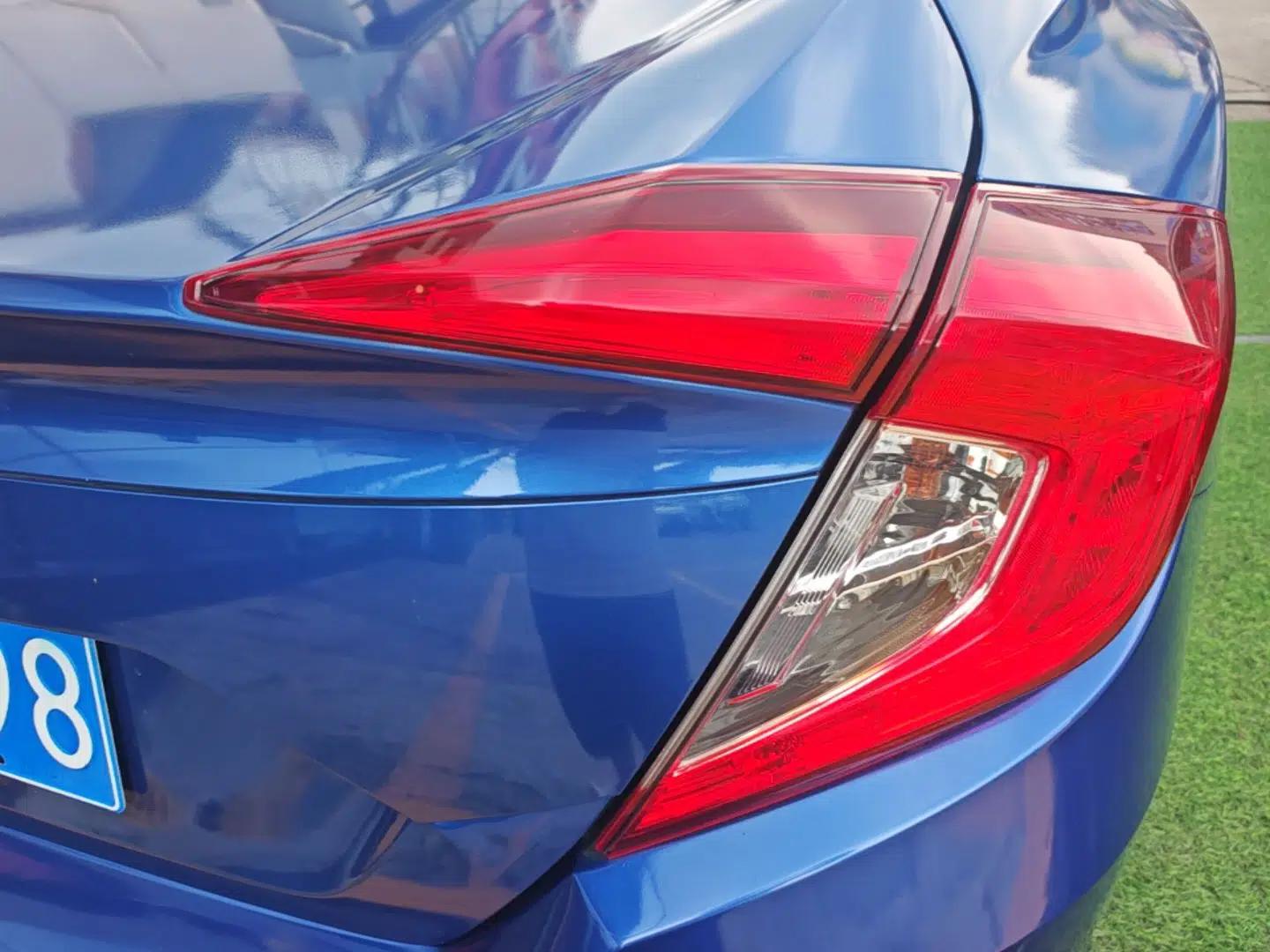 Honda Civic 2016 180TURBO CVT Comfort Version — миниатюра 9