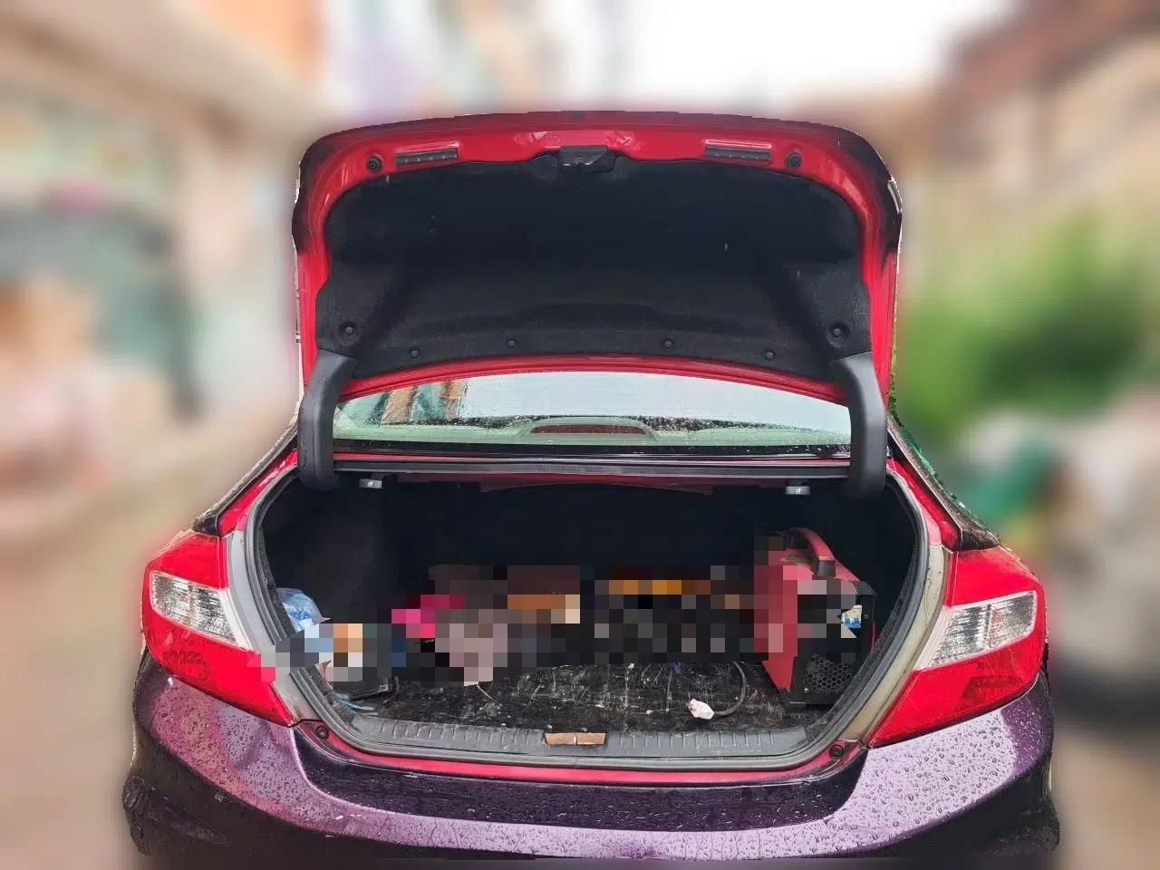 Honda Civic 2012 1.8L automatic comfort version — миниатюра 19