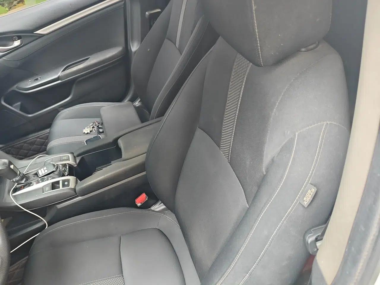 Honda Civic 2019 220TURBO CVT Dynamic Edition China V — миниатюра 15