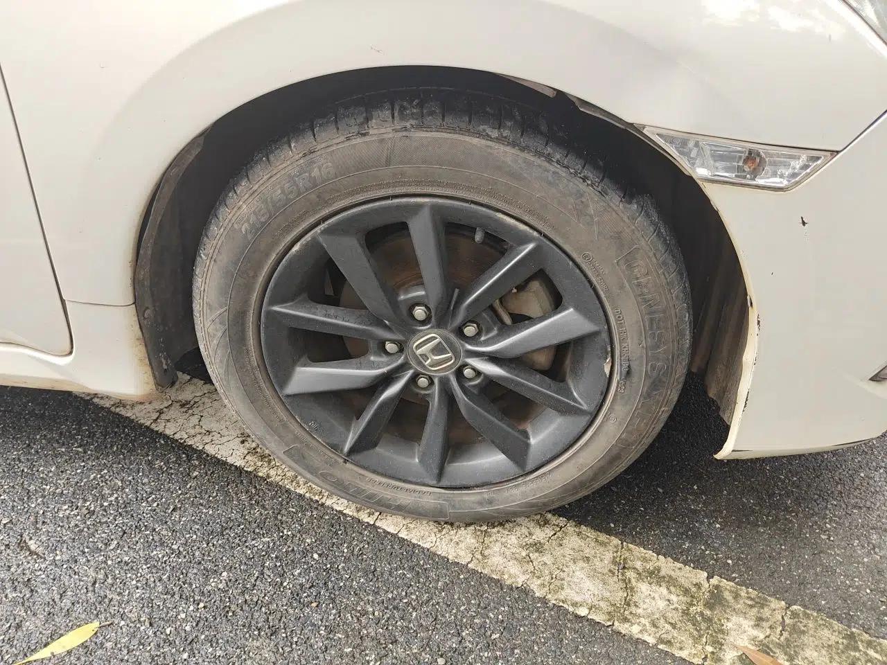 Honda Civic 2019 220TURBO CVT Dynamic Edition China V — миниатюра 8