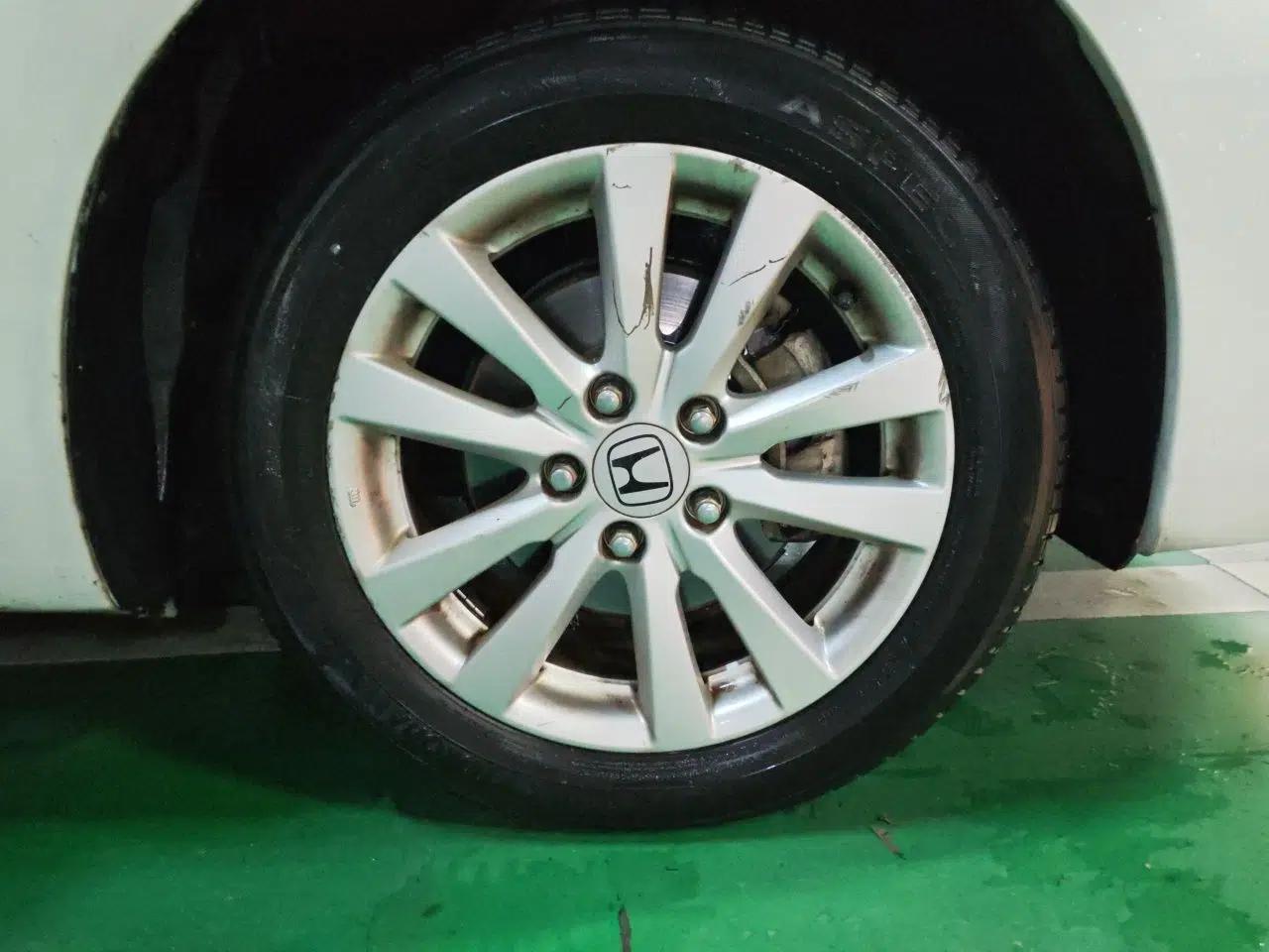 Honda Civic 2014 1.8L automatic comfort version — миниатюра 8