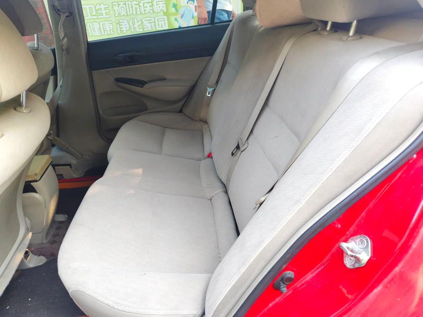 Honda Civic 2009 1.8L Automatic Classic Edition — миниатюра 17