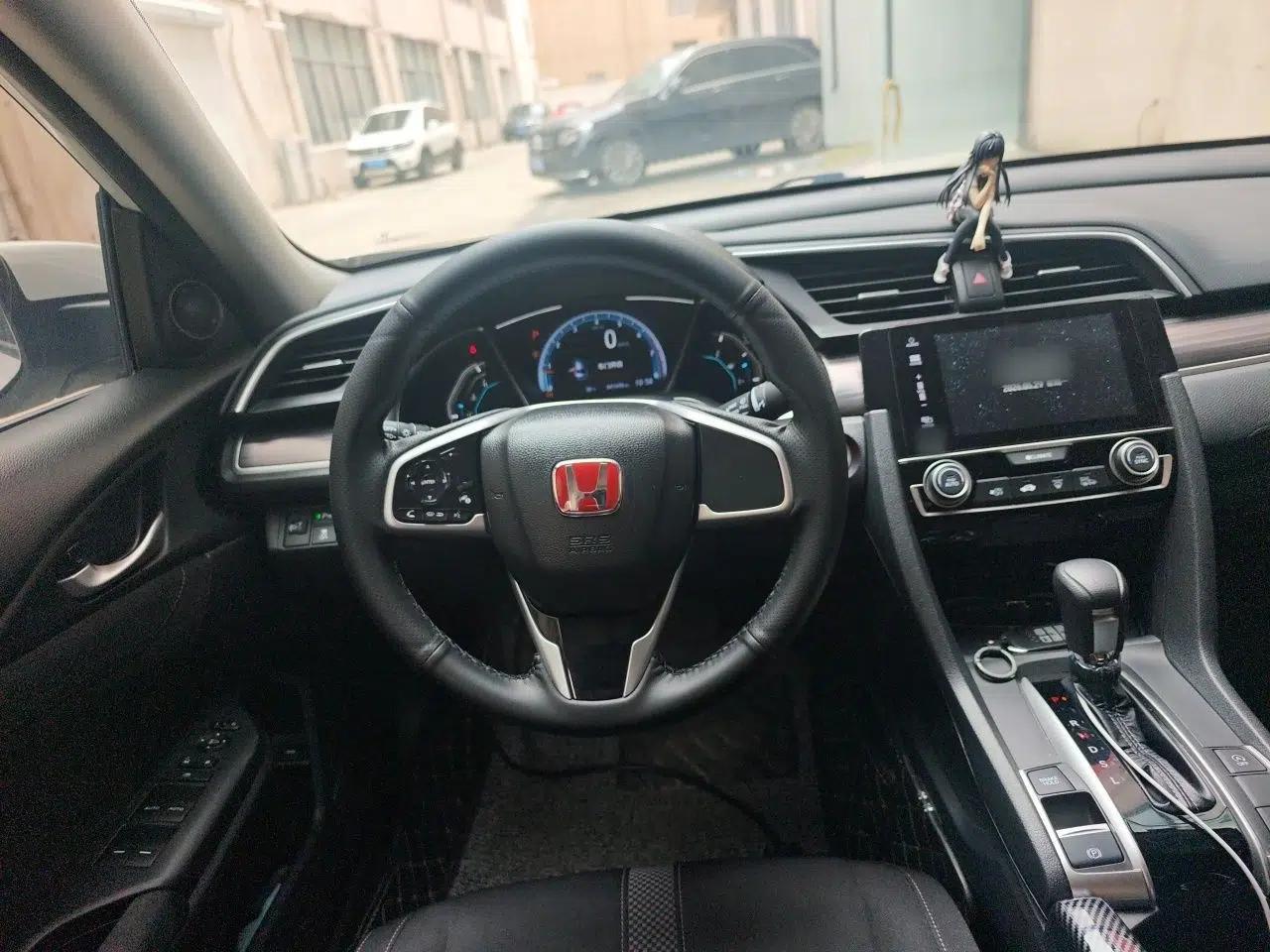 Honda Civic 2019 220TURBO CVT Dynamic Edition China VI — миниатюра 9