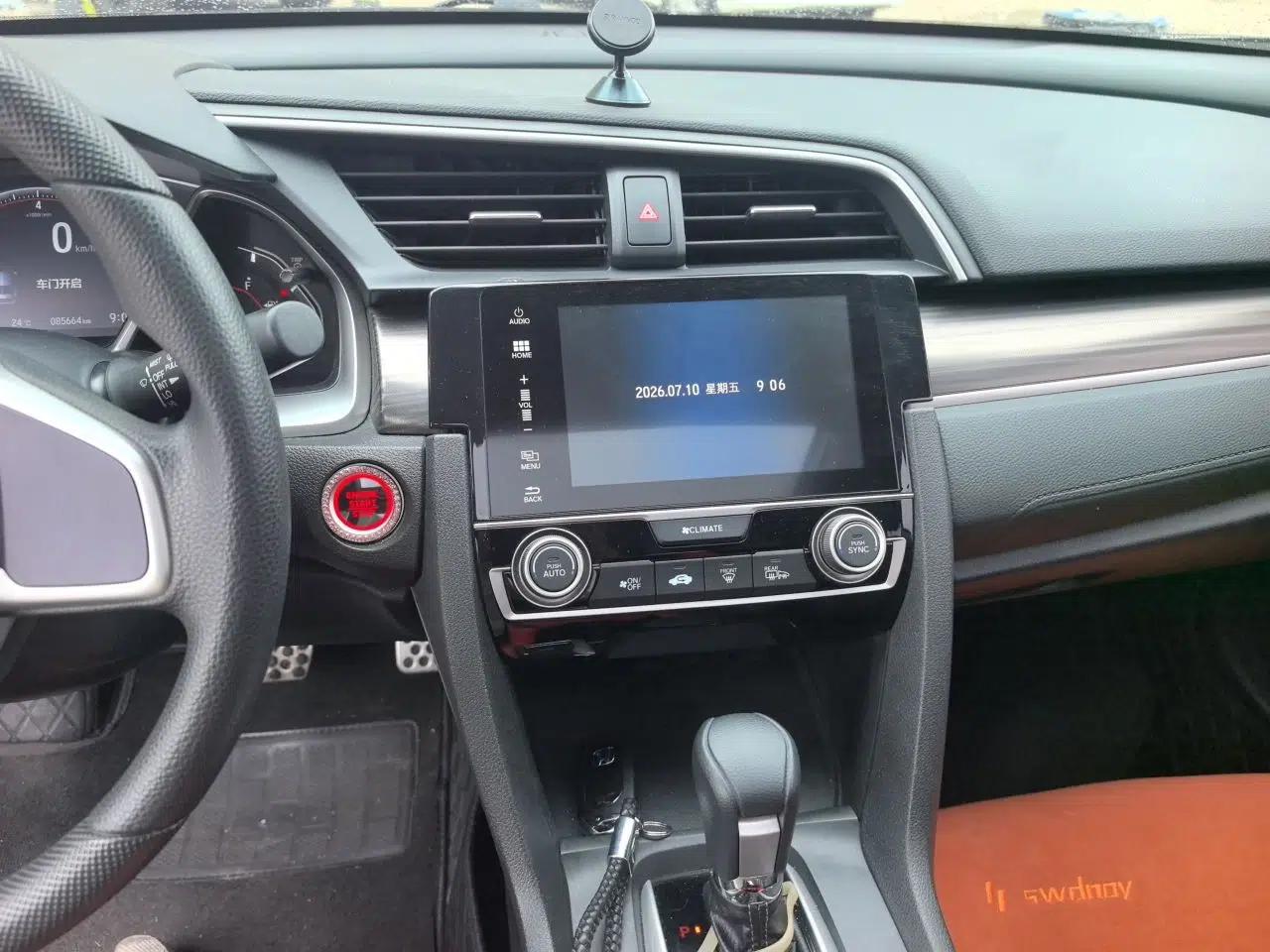 Honda Civic 2019 220TURBO CVT Dynamic Edition China V Emission Standard — миниатюра 13