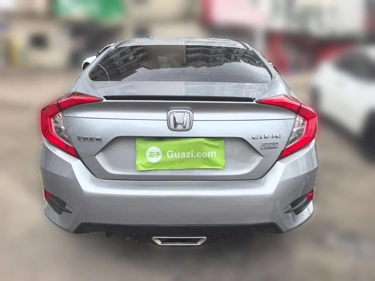 Honda Civic 2019 220TURBO CVT Dynamic Edition China V Emission Standard — миниатюра 5