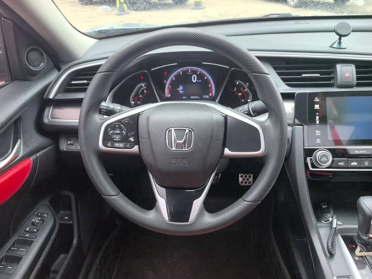 Honda Civic 2019 220TURBO CVT Dynamic Edition China V Emission Standard — миниатюра 10