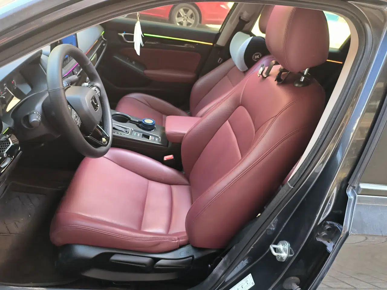 Honda Civic 2023 240TURBO CVT Dynamic Edition — миниатюра 12