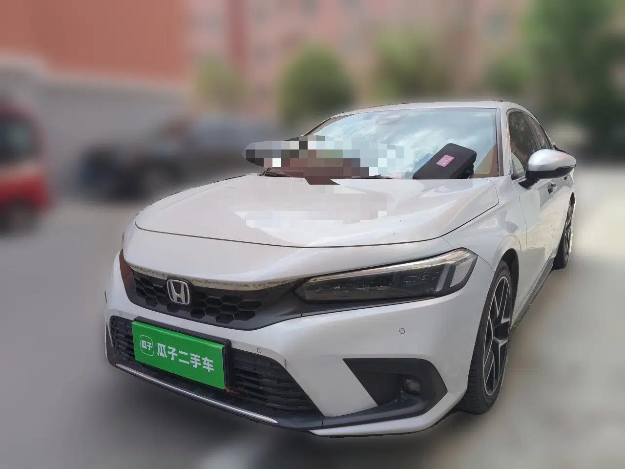 Honda Civic 2023 HATCHBACK 2.0L eHEV Extreme Control Edition — миниатюра 1
