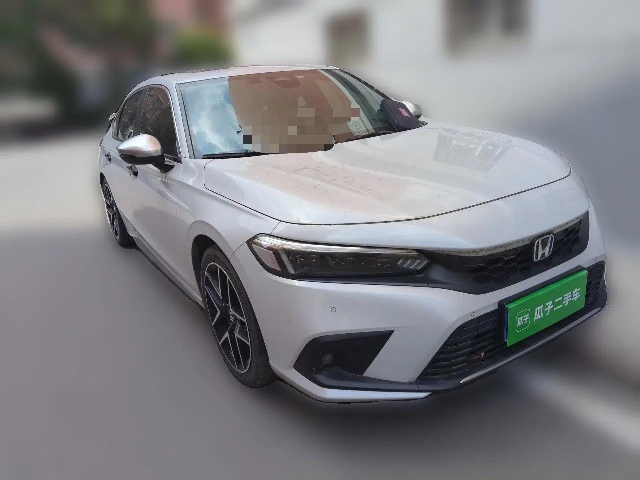 Honda Civic 2023 HATCHBACK 2.0L eHEV Extreme Control Edition — миниатюра 3