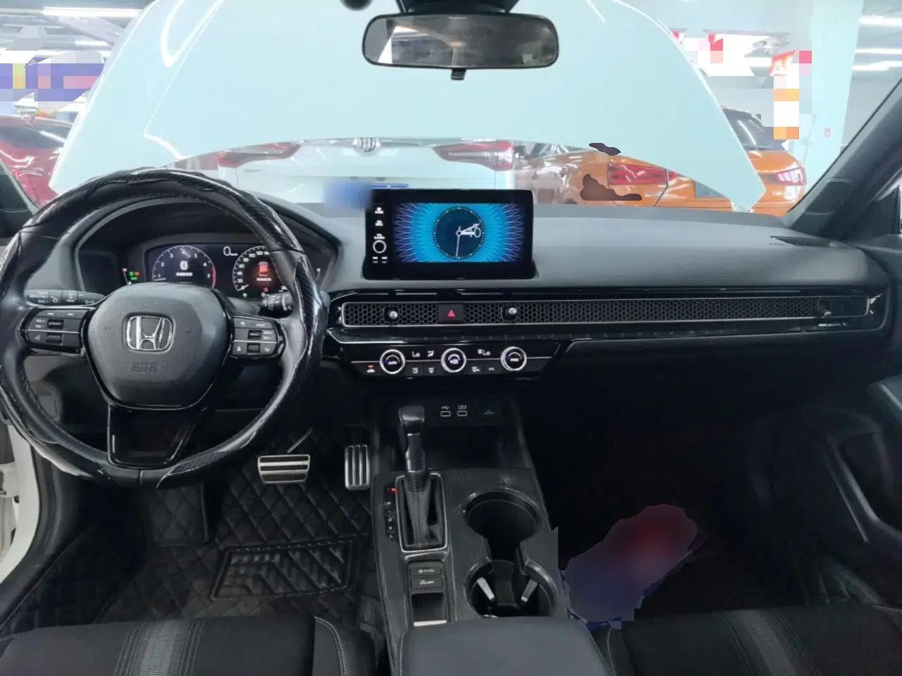 Honda Civic 2022 240TURBO CVT Dynamic Edition — миниатюра 12