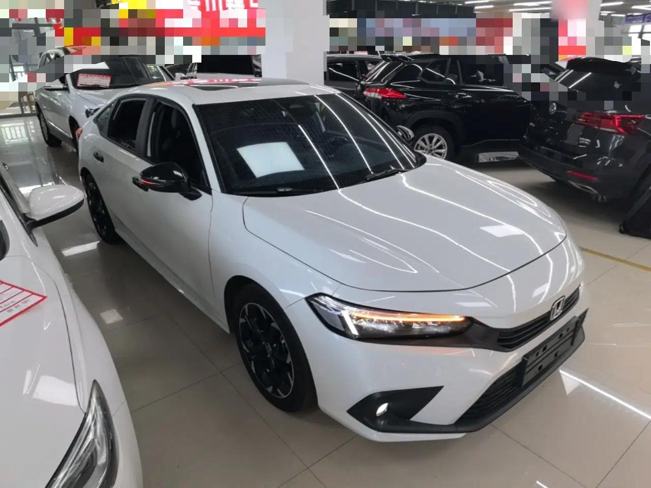 Honda Civic 2022 240TURBO CVT Dynamic Edition — миниатюра 3