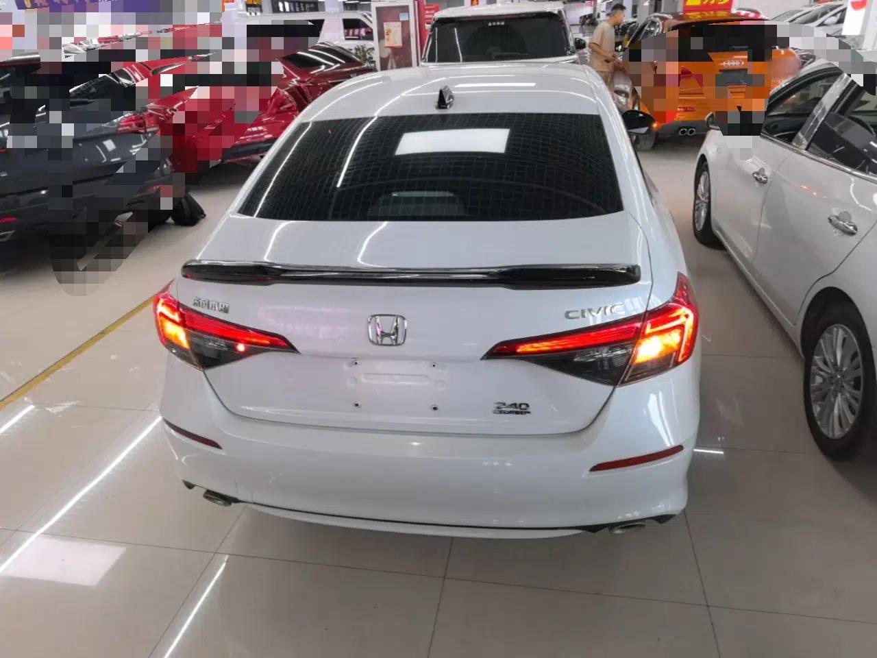 Honda Civic 2022 240TURBO CVT Dynamic Edition — миниатюра 5