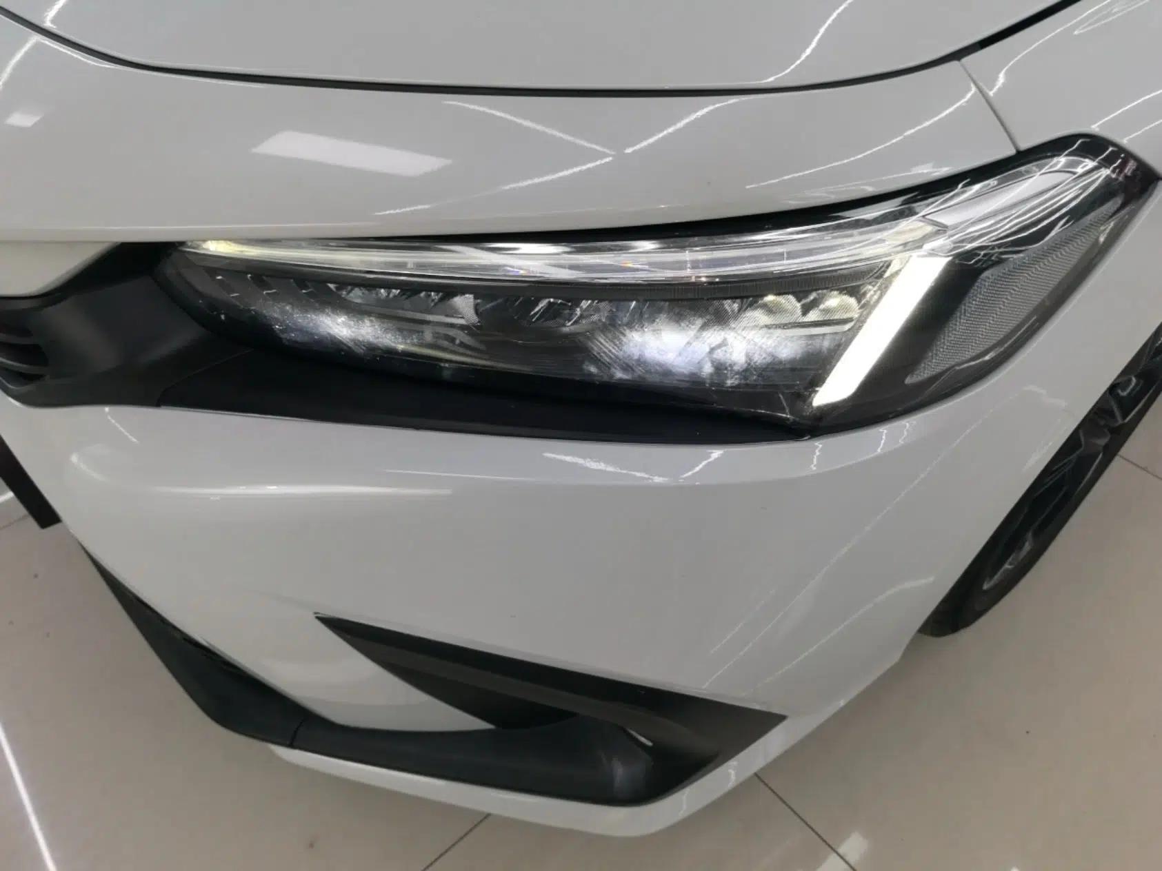 Honda Civic 2022 240TURBO CVT Dynamic Edition — миниатюра 8