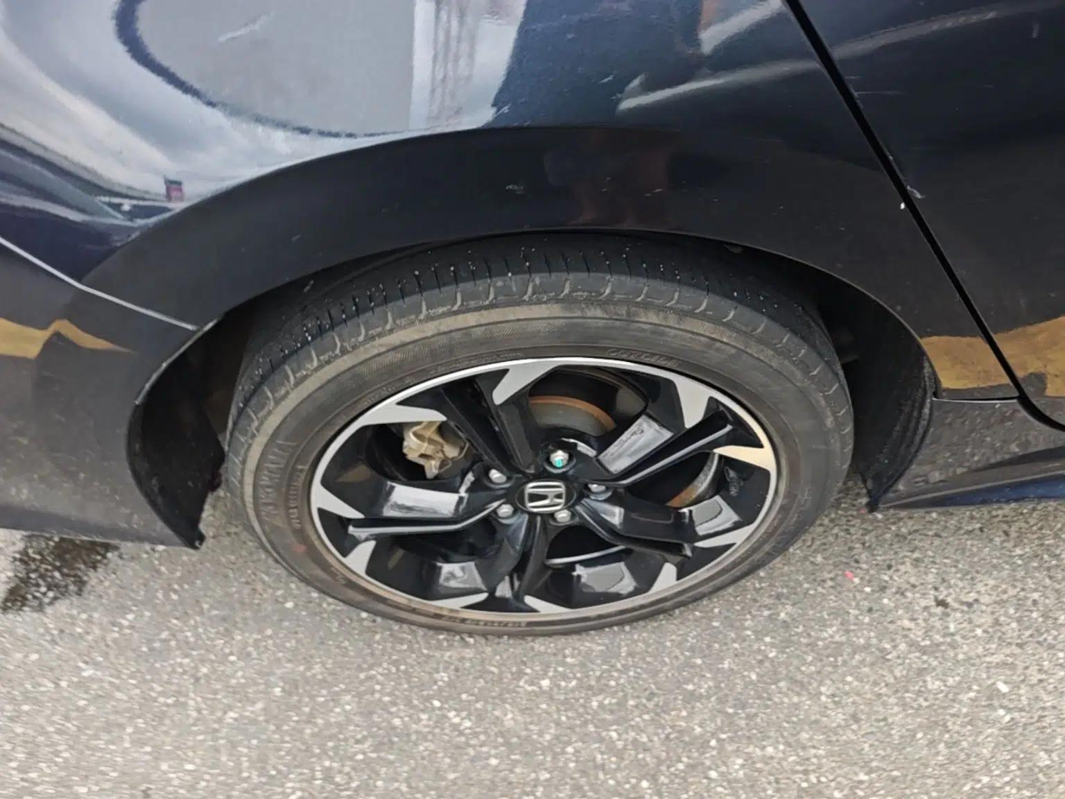 Honda Civic 2022 240TURBO CVT Dynamic Edition — миниатюра 16