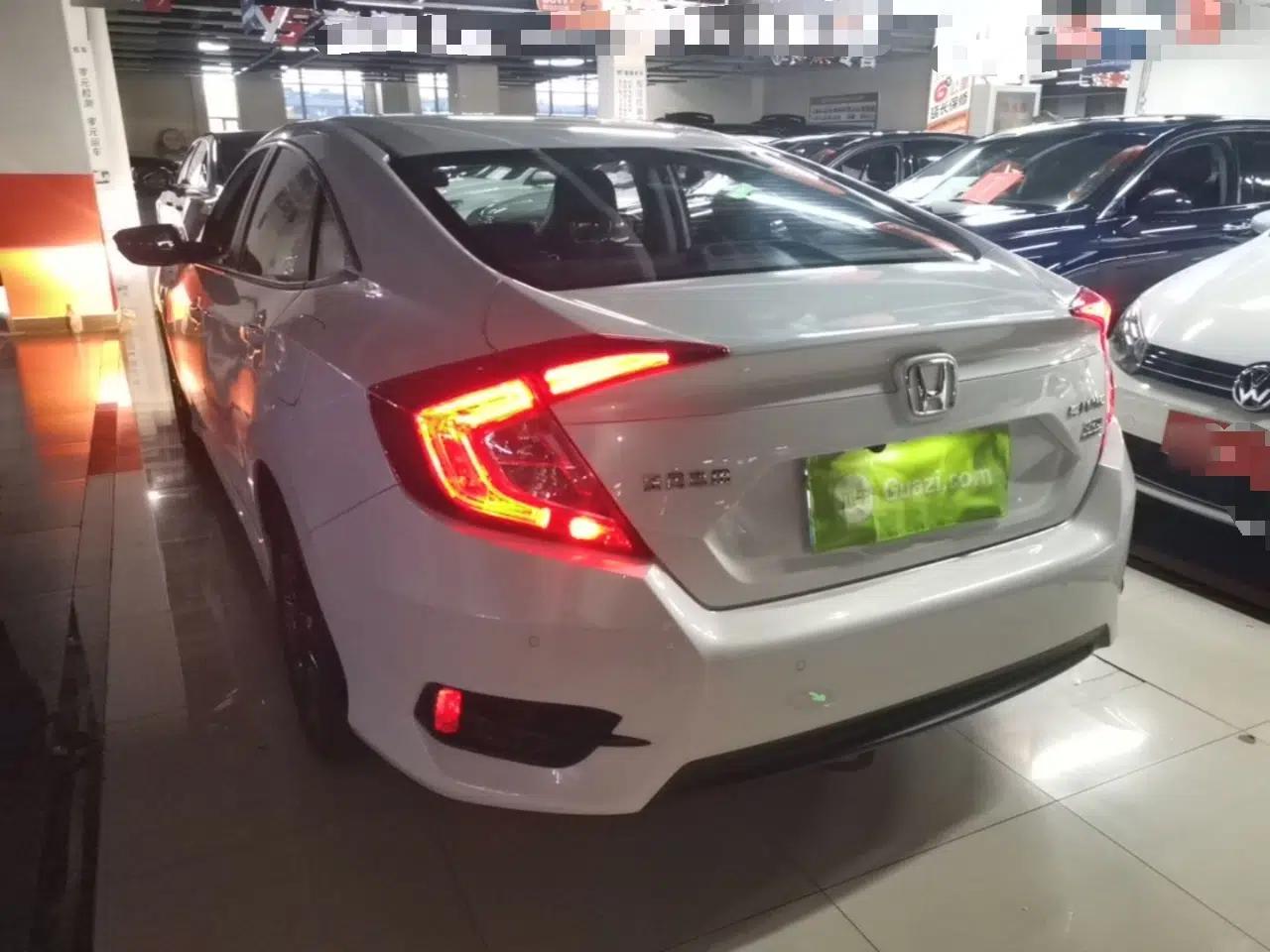 Honda Civic 2019 220TURBO CVT Dynamic Edition China VI — миниатюра 4